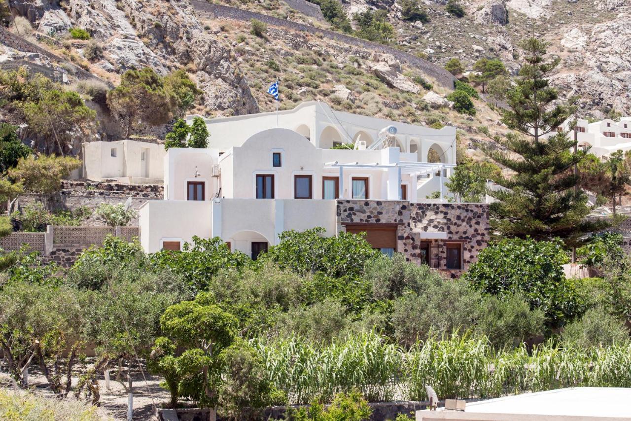 Moschatos Beach House Kamári エクステリア 写真